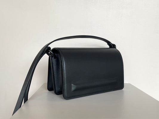 LINA bag - black leather