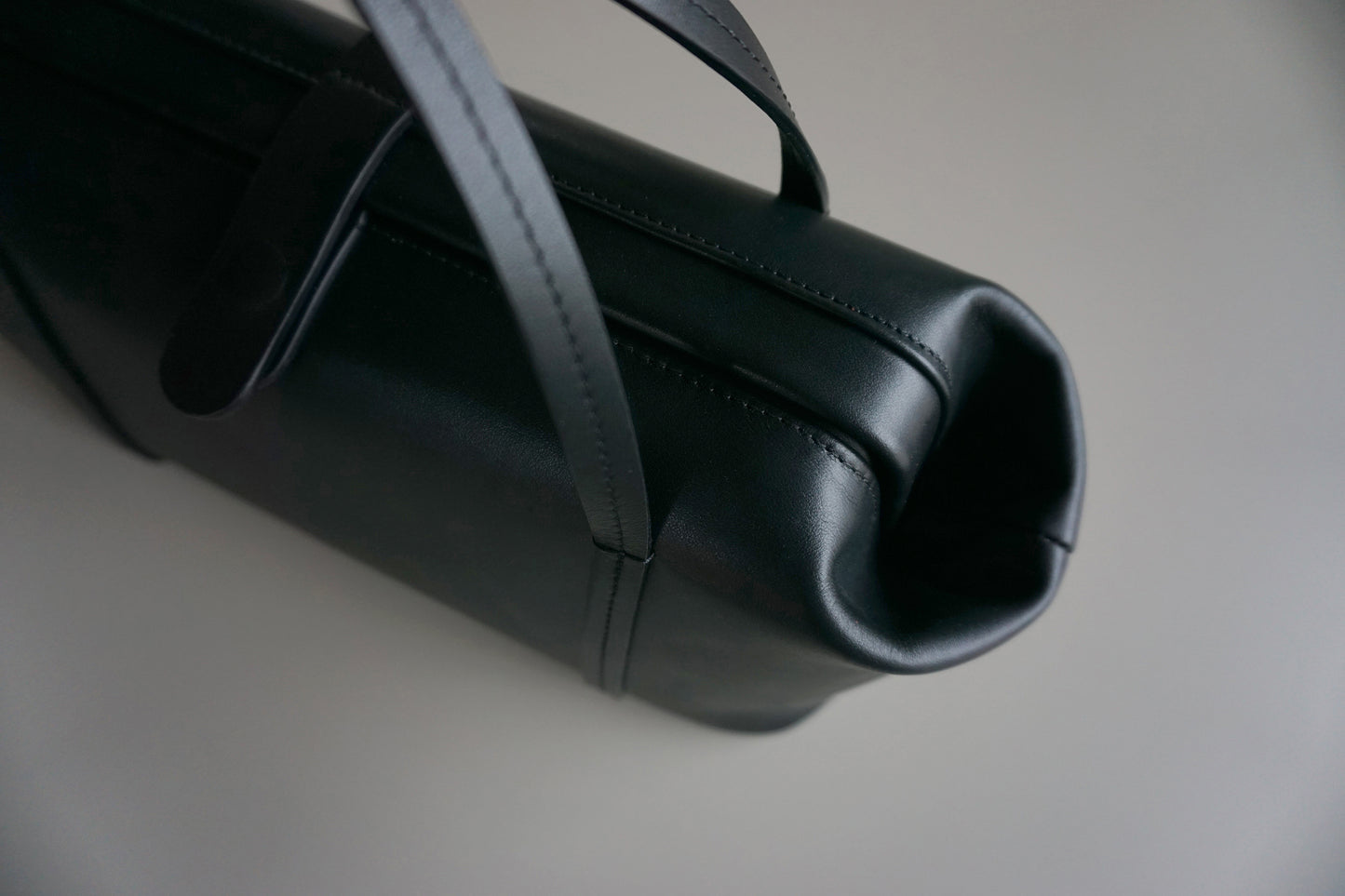 soon available - RAY frame bag - black leather