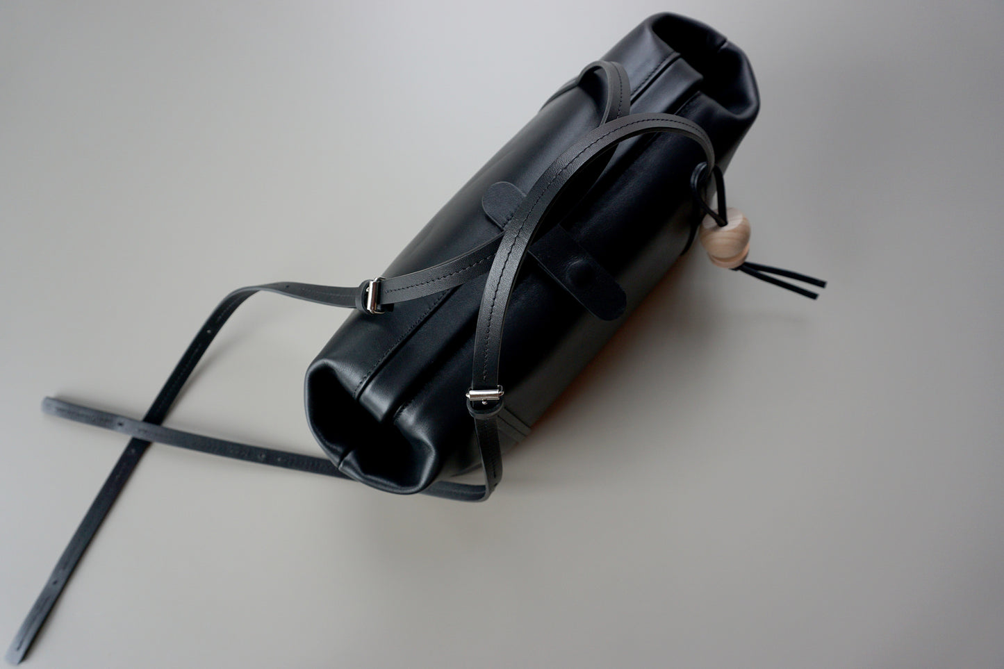 soon available - RAY frame bag - black leather