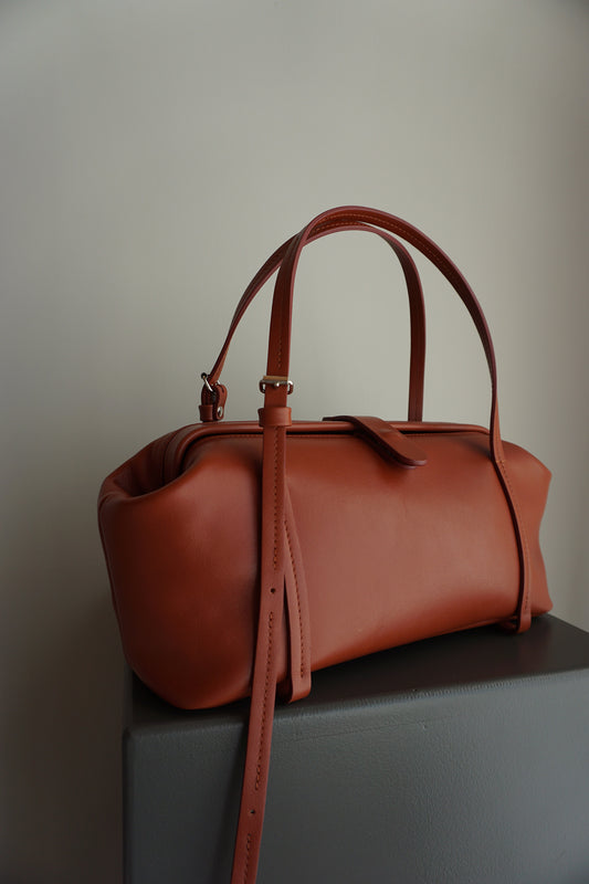 soon available - RAY frame bag - brick leather